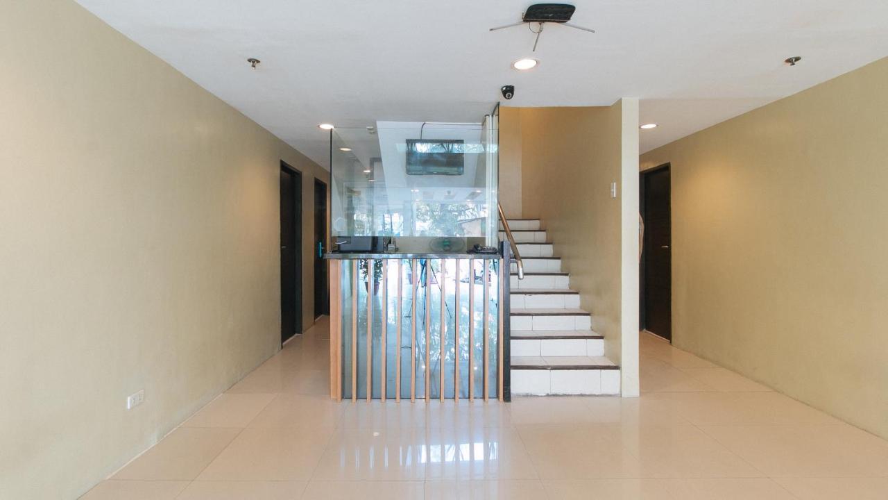 Urbanview At San Antonio'S Place Sampaloc มะนิลา ภายนอก รูปภาพ