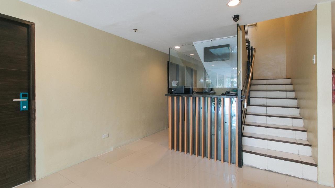 Urbanview At San Antonio'S Place Sampaloc มะนิลา ภายนอก รูปภาพ